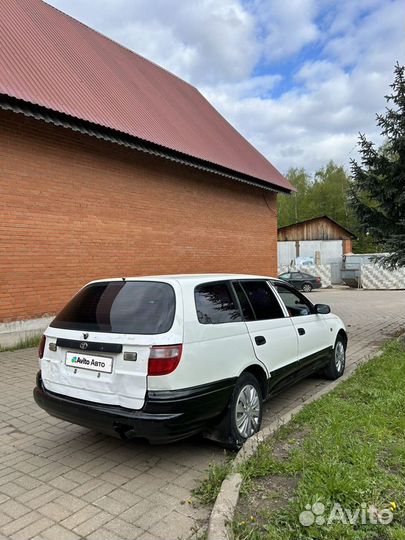 Toyota Caldina 1.5 AT, 1995, 43 700 км