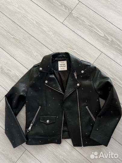 Кожаная куртка для девочки