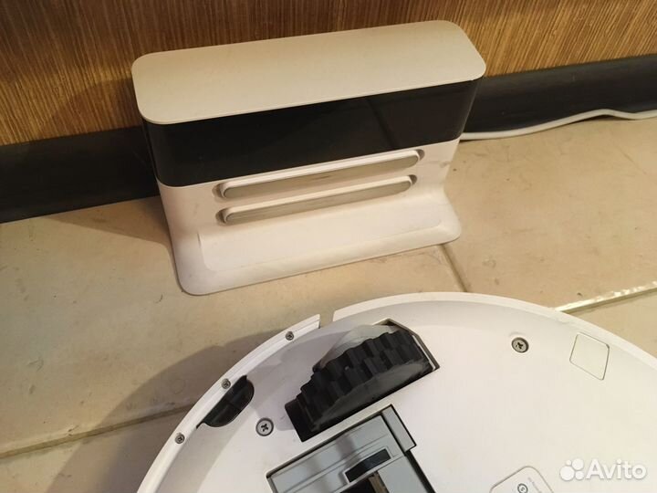 Робот пылесос Xiaomi Mi Vacuum Clener sdjqr01RR