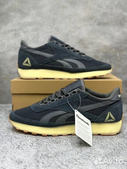 Кроссовки Reebok classic