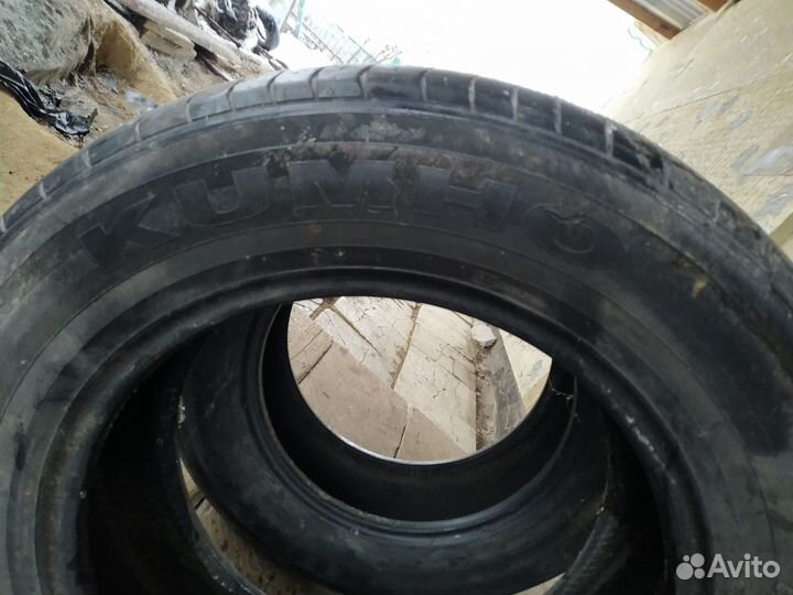 Kumho Solus KH17 215/65 R16
