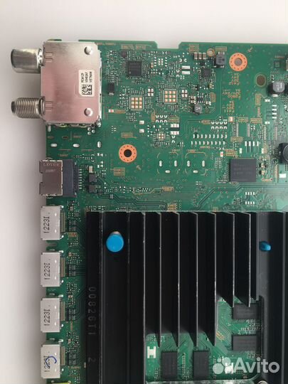 Плата main 1-003-740-11 на sony KD-55XH8096