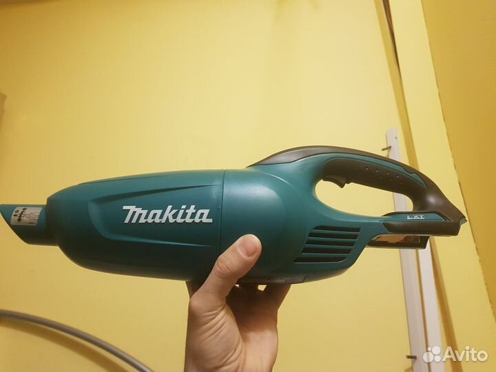Пылесос Макита 18