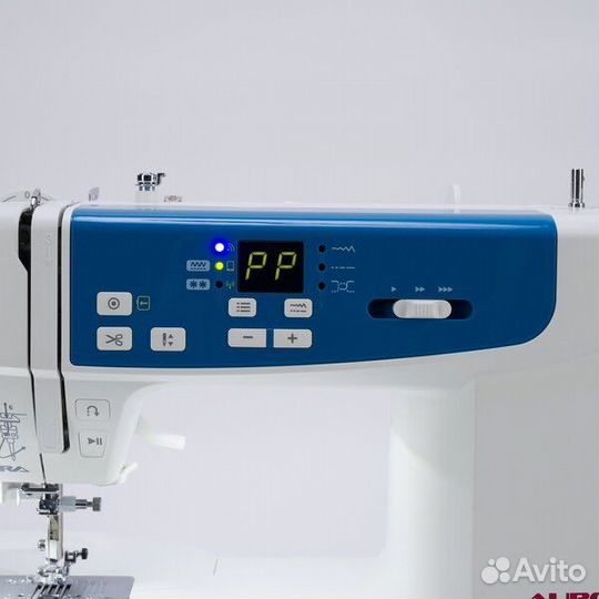 Швейно- вышивальная машина Avrora style 800
