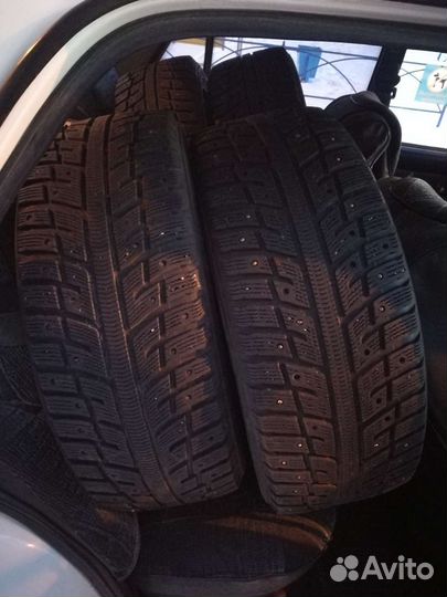 Kumho I'Zen KW22 225/55 R17 101T