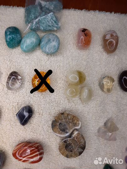 Камни и минералы коллекция