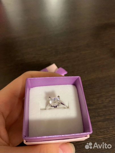 Серебряное кольцо