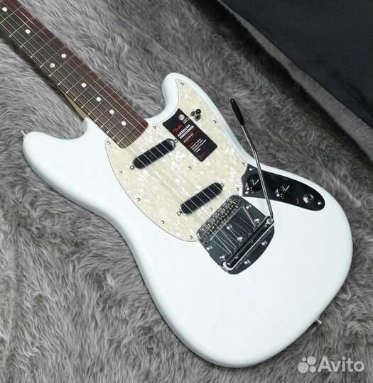 Электрогитара Fender Mustang USA (Комплект)