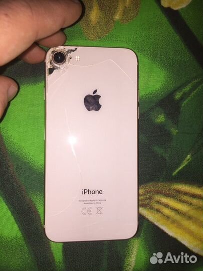 iPhone 8, 64 ГБ