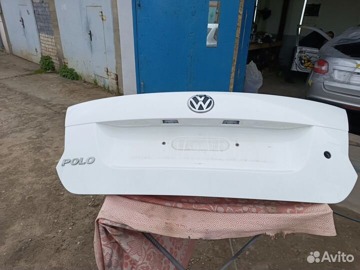Крышка багажника volkswagen polo седан