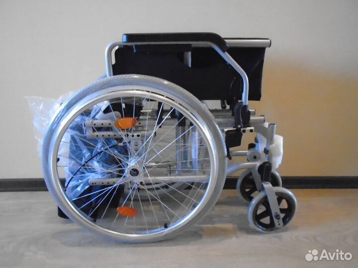 Кресло - коляска инвалидная 