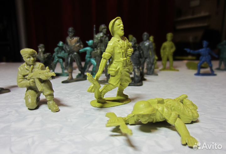 Солдатики и боевая техника