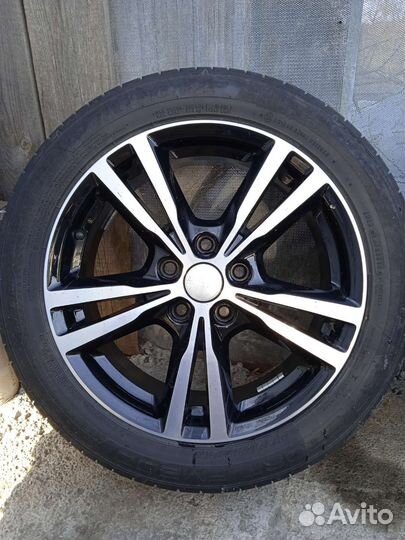 Колеса 215/50/17 Dunlop