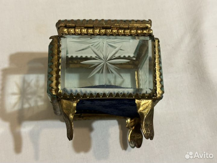 Шкатулка старинная в ремонт