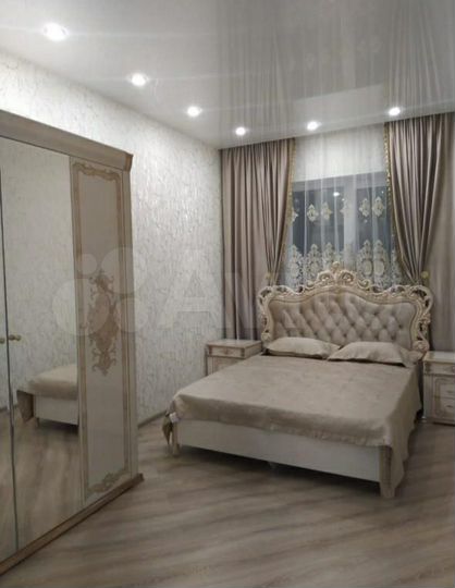 2-к. квартира, 69 м², 4/14 эт.