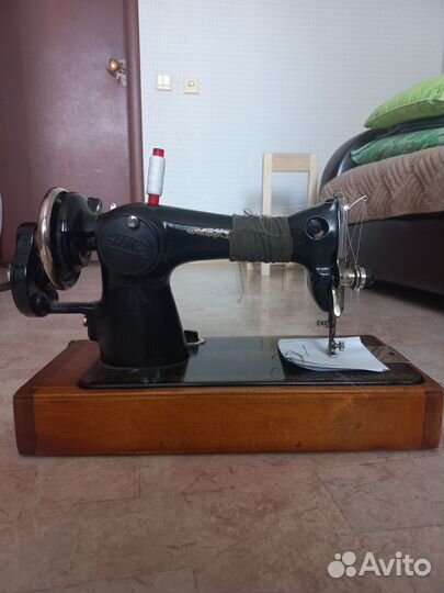 Швейная машинка Подольск ручная
