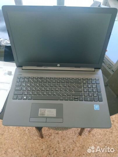 Ноутбук hp250 G7