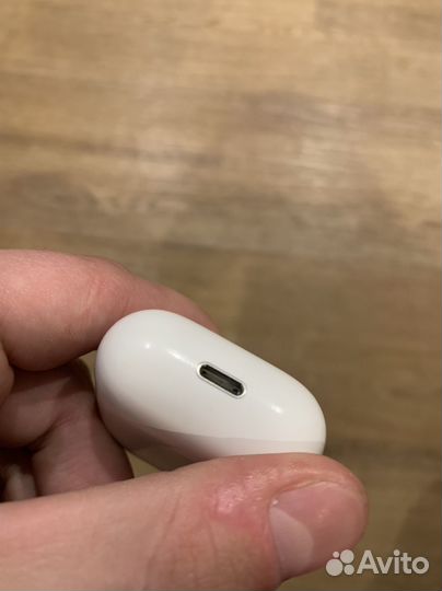 Наушники AirPods 1