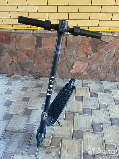 Электросамокат Tribe Bro Black