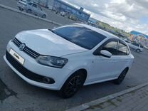 Volkswagen Polo 1.6 MT, 2014, 210 000 км, с пробегом, цена 650 000 руб.