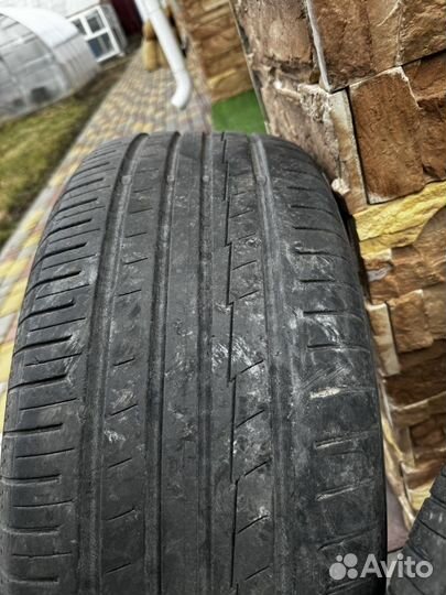 Yokohama BluEarth E50 235/55 R18 100