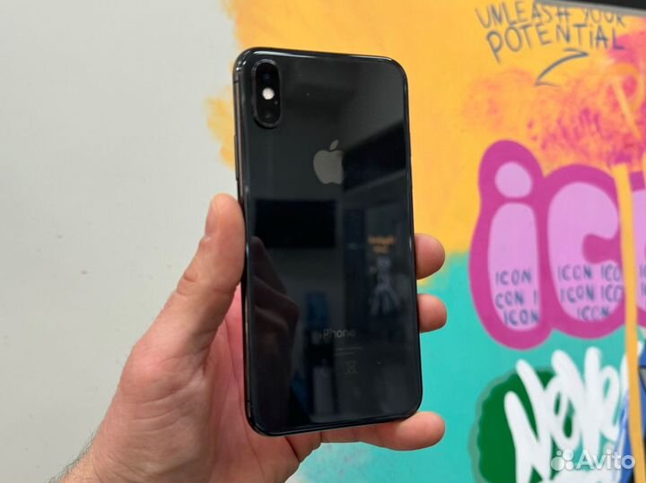 iPhone Xs, 64 ГБ