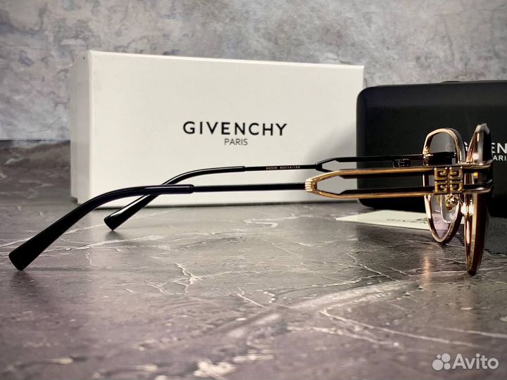 Солнцезащитные очки givenchy женские