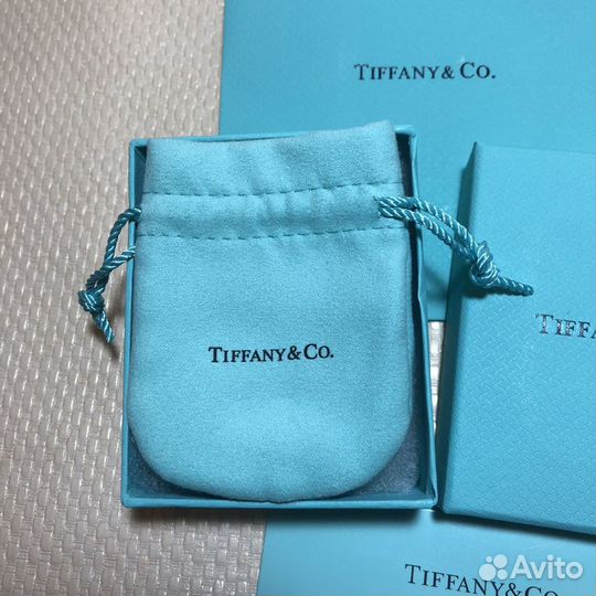 Коробка Tiffany & Co