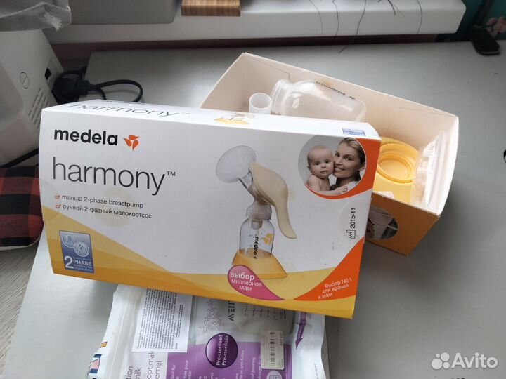 Молокоотсос medela ручной