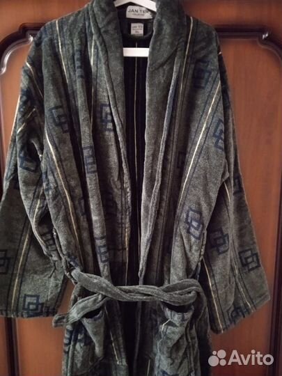 Мужской махровый халат новый