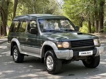 Mitsubishi Pajero 2.5 AT, 1983, 350 000 км, с пробегом, цена 590 000 руб.