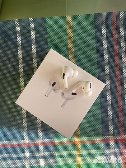 Оригинальные наушники AirPods Pro без кейса