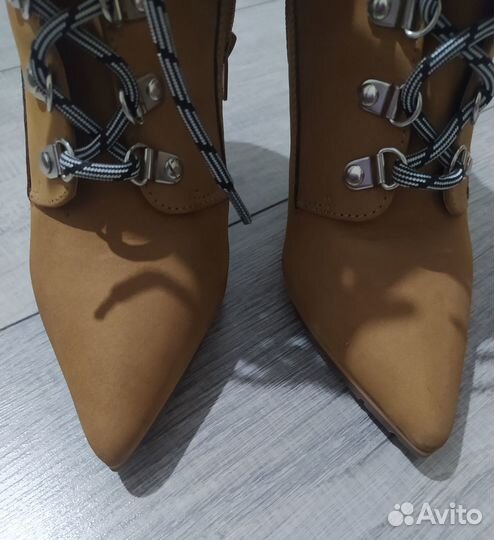 Ботильоны 36 Steve Madden & Timberland нат кожа