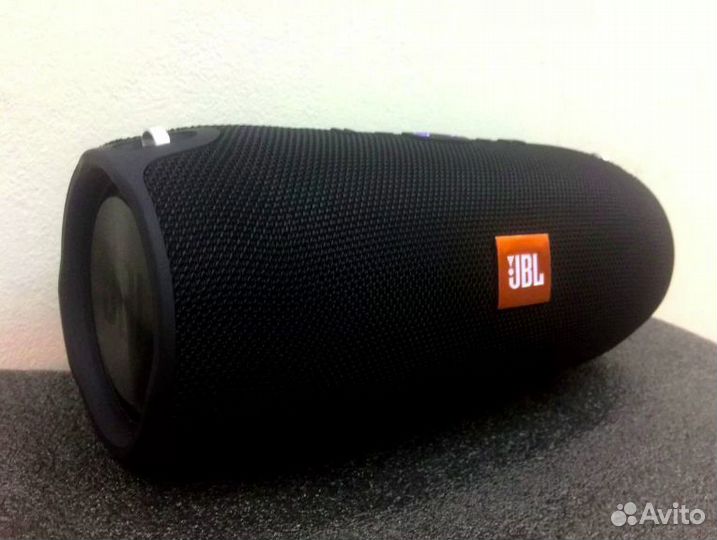 Колонка JBL