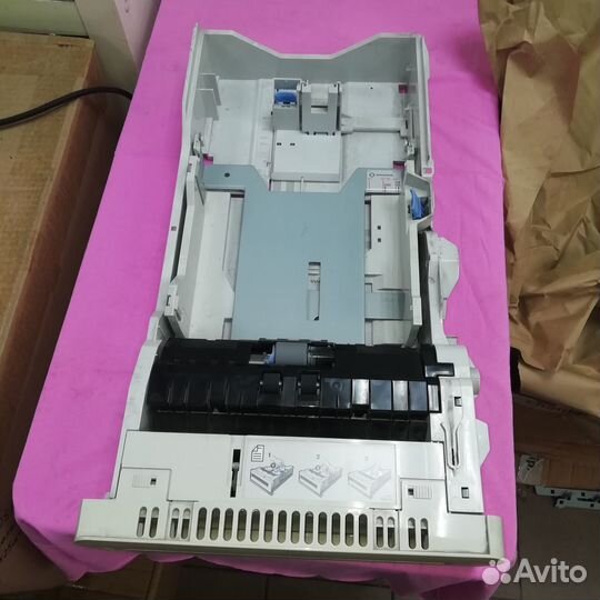 RM1-1693 500- лист. кассета (лоток 2)