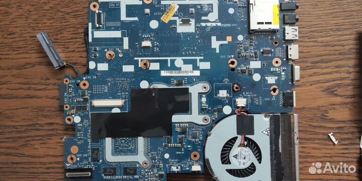 Запчасти от ноутбука aceraspiretimelinex5830TG