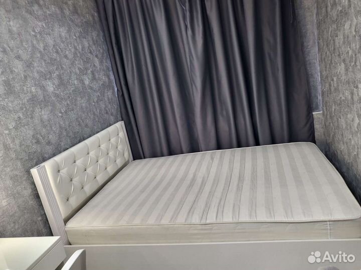 Спальный гарнитур для девочки