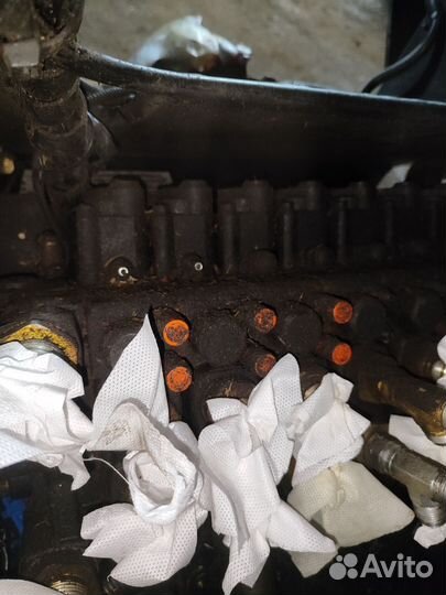 Гидрораспределитель John Deere