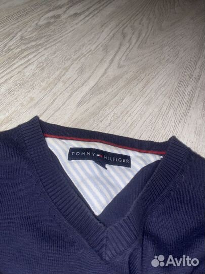 Tommy hilfiger свитер