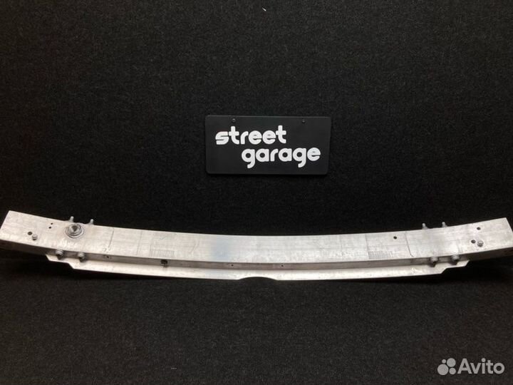 Усилитель бампера передний Mercedes-Benz Cla-Class