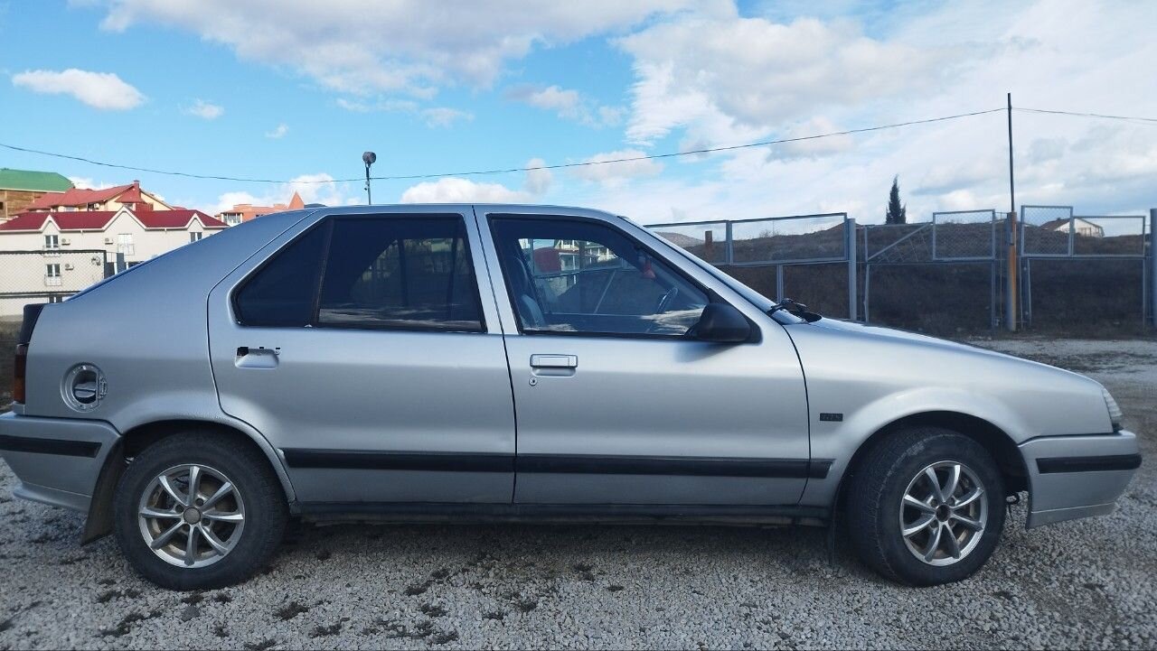 Renault 19: фото владельца