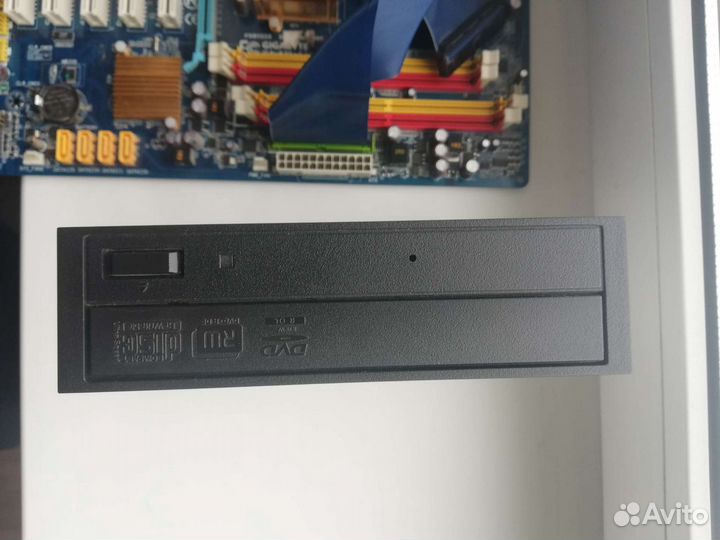 Материнская плата