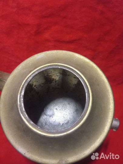 Чайник и молочница