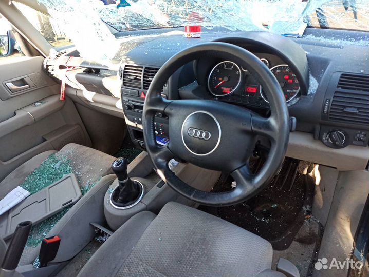 Части кузова от Audi A2 Разбор