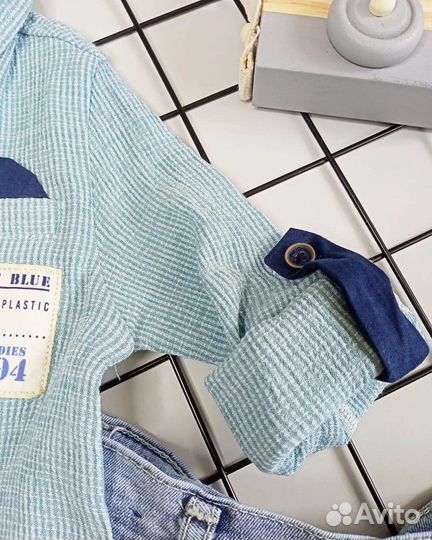 Рубашка и джинсы для мальчиков новые