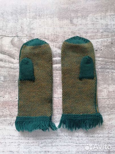 Новые женские варежки