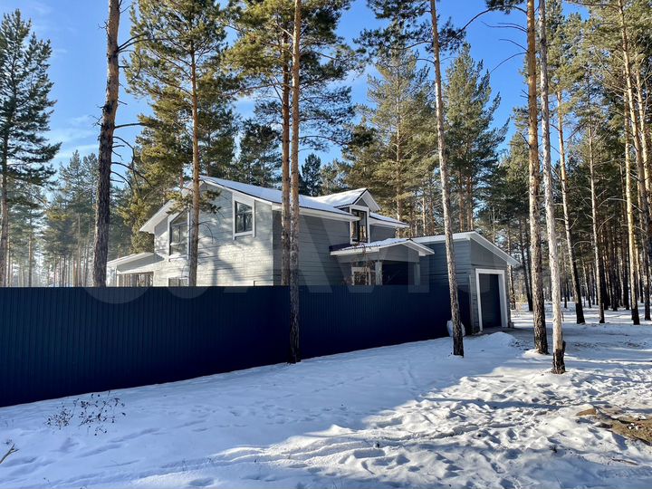 Дом 175 м² на участке 8 сот.