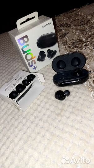 Беспроводные наушники samsung buds+