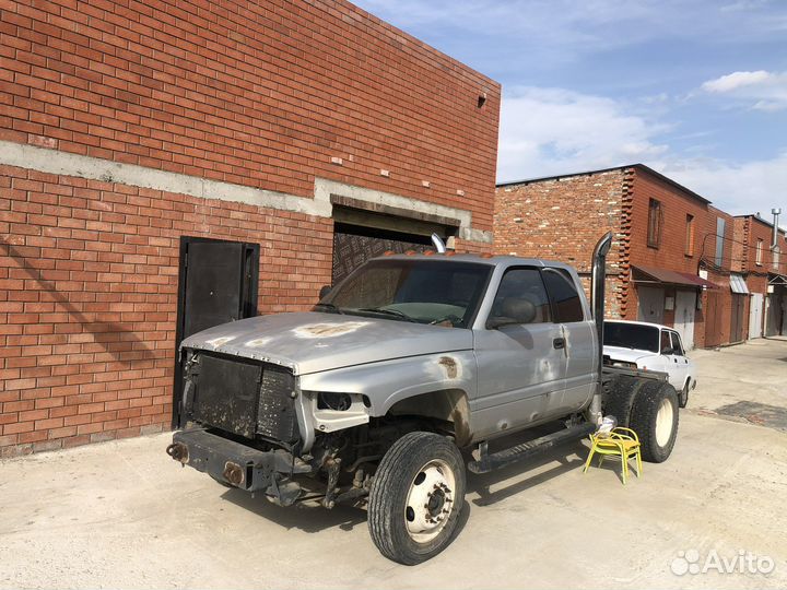 Dodge Ram 5.9 МТ, 2000, 215 000 км