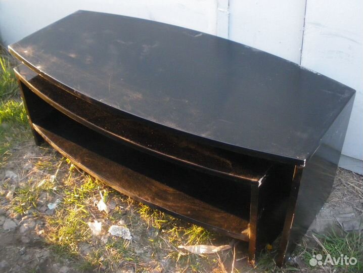 Тумба на колесиках